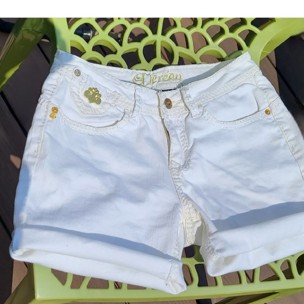 House of Dereon jeans by Beyoncé Jean Denim white Shorts 5-6 S,M